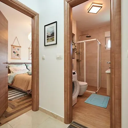 Golubica Apartman Trogir