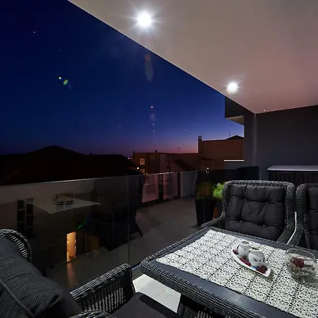 Golubica * トロギール