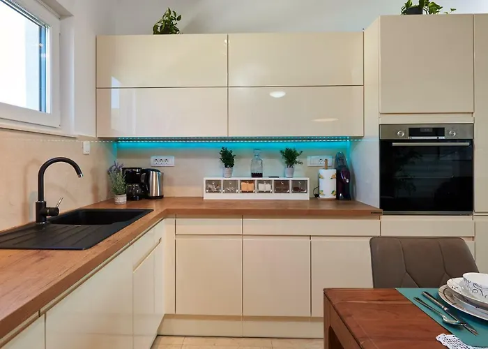 Golubica * 特罗吉尔