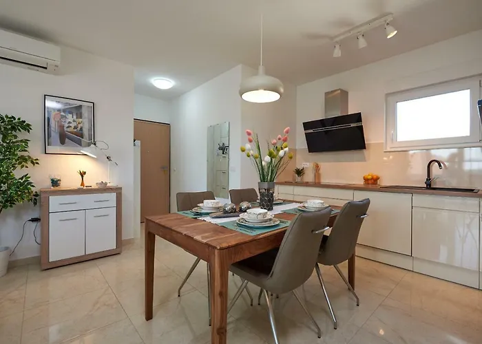 Golubica * 特罗吉尔