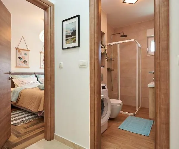 Golubica 公寓 特罗吉尔